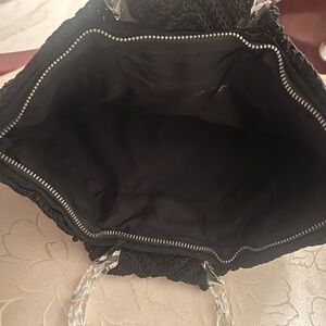 Vintage black cotton crochet fan shape purse-sturdy plastic handles. zipper top